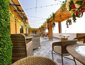 beach side hotels big boss