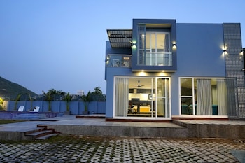 elivaas bluebell villa 2 bhk villa