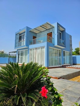 elivaas bluebell villa 2 bhk villa
