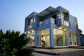elivaas bluebell villa 2 bhk villa
