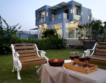 elivaas bluebell villa 2 bhk villa