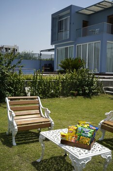elivaas bluebell villa 2 bhk villa