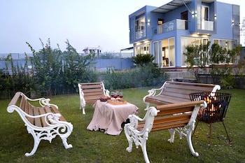 elivaas bluebell villa 2 bhk villa