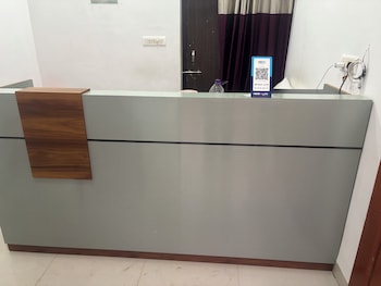 hotel sarveshwar palace