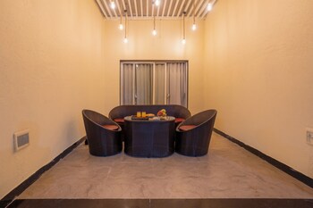 elivaas lavender crest 4 bhk villa