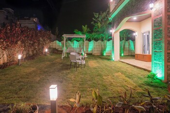 elivaas lavender crest 4 bhk villa