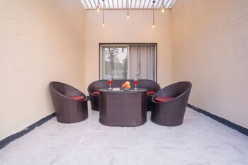 elivaas lavender crest 4 bhk villa