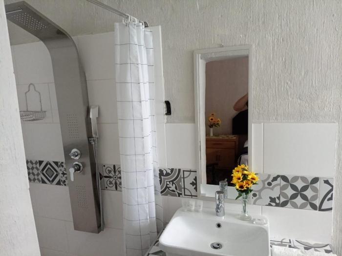 waterfront guest house