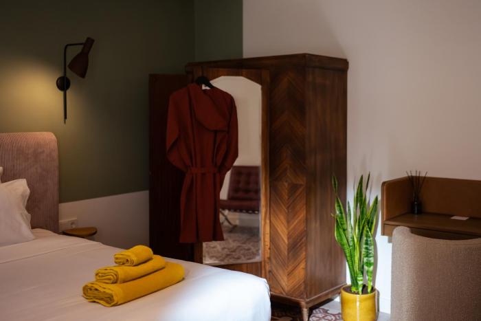 bugan villa athens