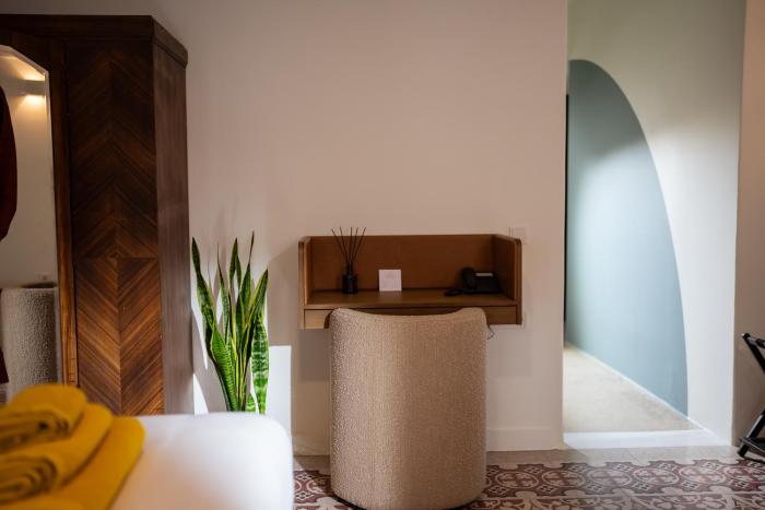 bugan villa athens