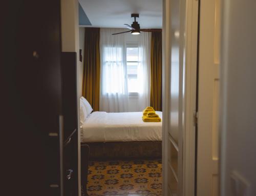 bugan villa athens