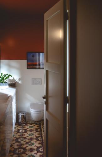 bugan villa athens