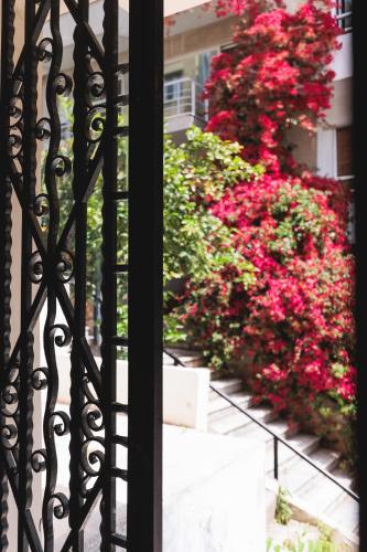 bugan villa athens