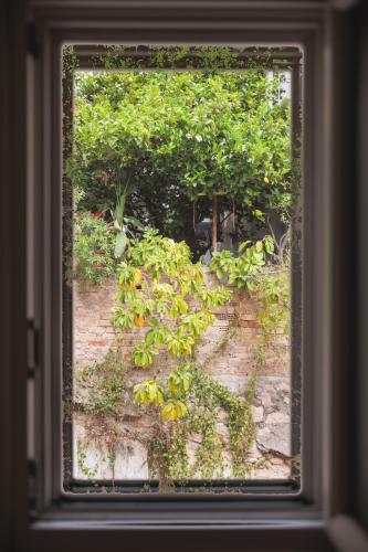 bugan villa athens
