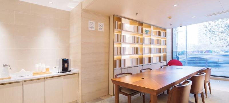 hanting hotel dalian qingniwaqiao metro station