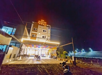 hotel shree raghunandan palace