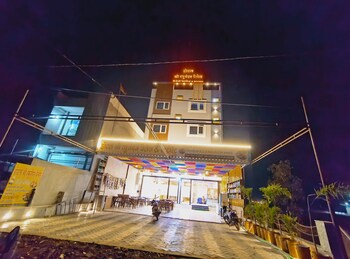 hotel shree raghunandan palace