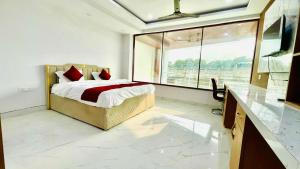 sai sansthan inn