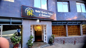 kasturi palace near ava art gallery