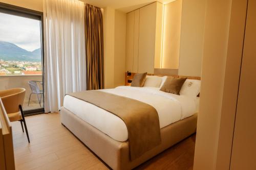 pusi hotel