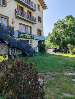 hotel acebo and natura