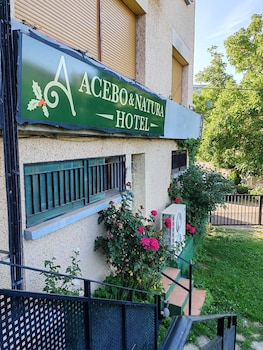 hotel acebo and natura