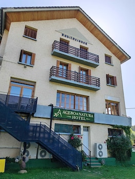 hotel acebo and natura