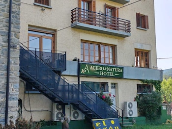 hotel acebo and natura