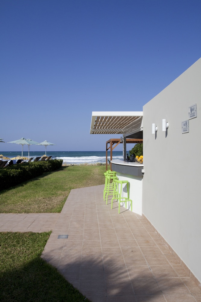 phaedra hotel