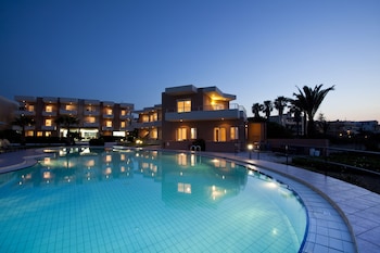 phaedra hotel
