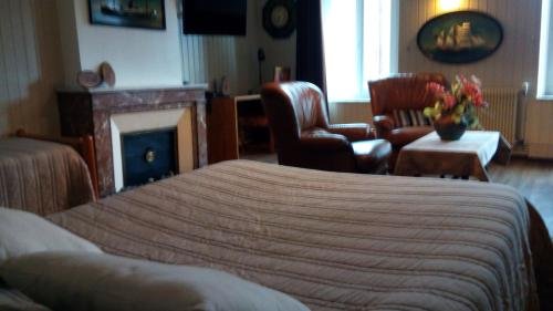 Relais Lorraine Alsace,Etival-Clairefontaine>>Epinal,3 star