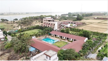 hotel kashi anandam spiritual and wellness