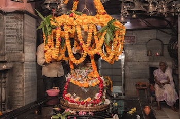 hotel kashi anandam spiritual and wellness