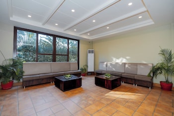 hotel kashi anandam spiritual and wellness