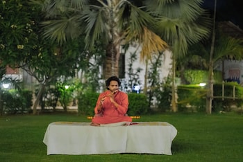 hotel kashi anandam spiritual and wellness