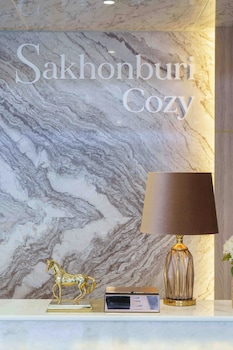 Sakhonburi Cozy Hotel,,3 star