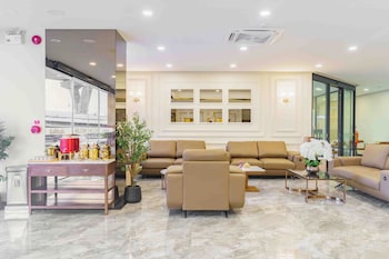 sakhonburi cozy hotel