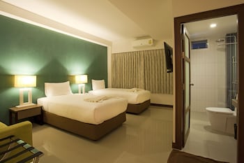 wiz hotel