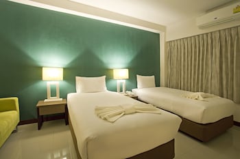 wiz hotel