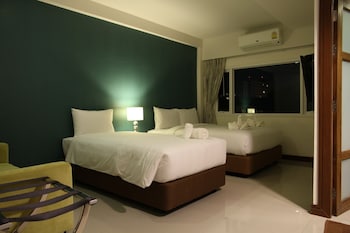 wiz hotel