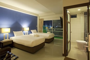 wiz hotel