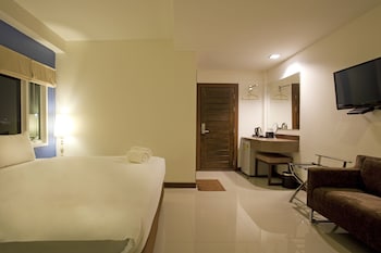 wiz hotel