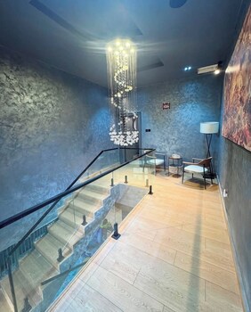 eseose apartment