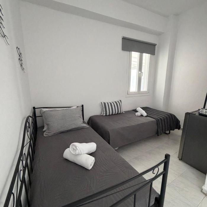 raeti fira residence