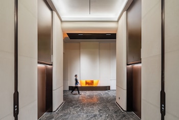 Novotel Chengdu Chunxi Road,,2 star