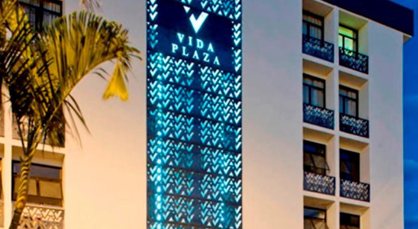 vida plaza hotel