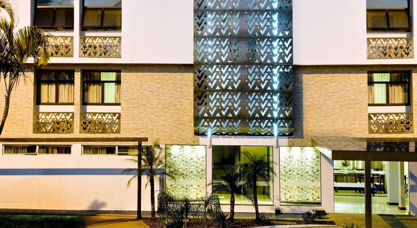 vida plaza hotel
