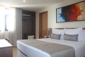 vida plaza hotel