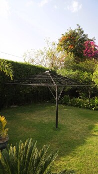 the mannat farms