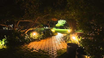 The Mannat Farms,,2 star